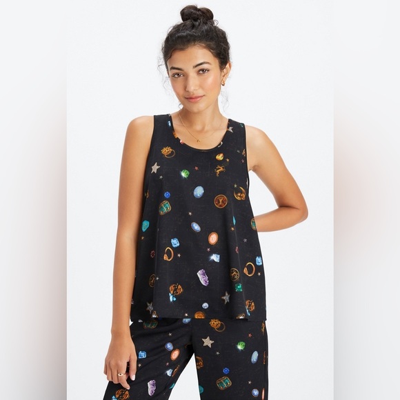 FABLETICS ecosatin crop pants and tank pijama set ✨ - Picture 5 of 12